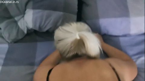 Uzima Kurac U Vrucu Picku - DGkanal